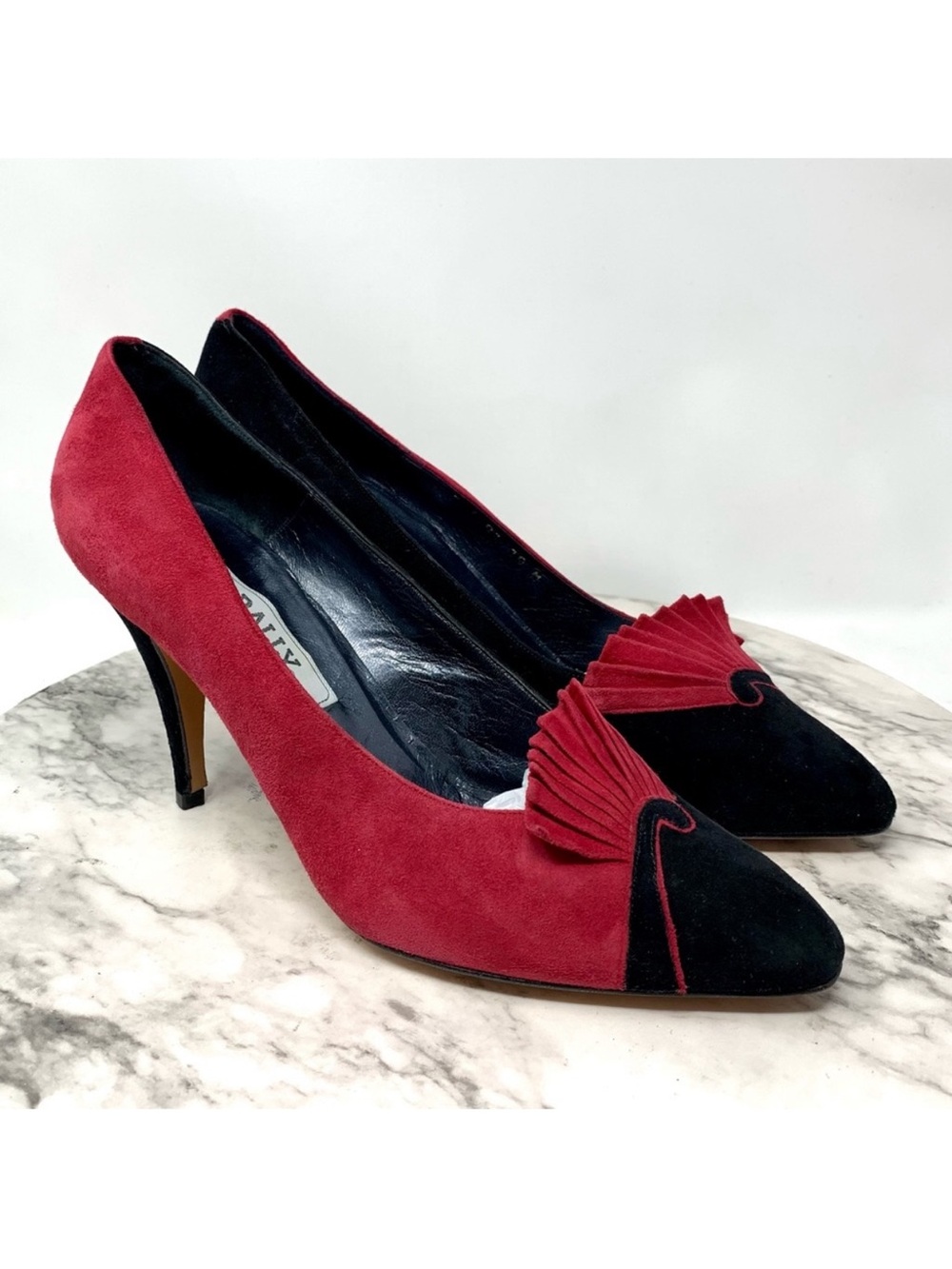 VTG Bally Fan Detail Harlequin Red/Black Pumps 10 Cocktail Avant Garde Evening